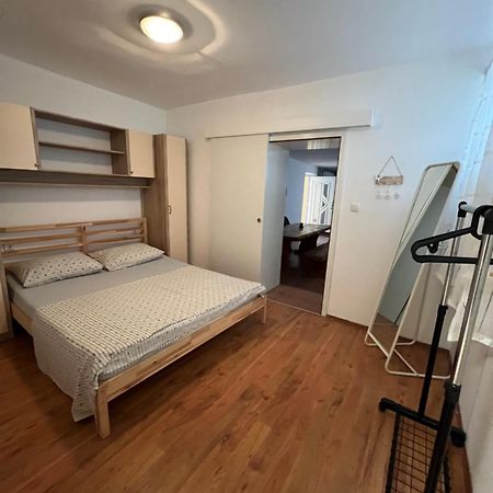 Apartmani Maksan Pakoštane Exteriér fotografie